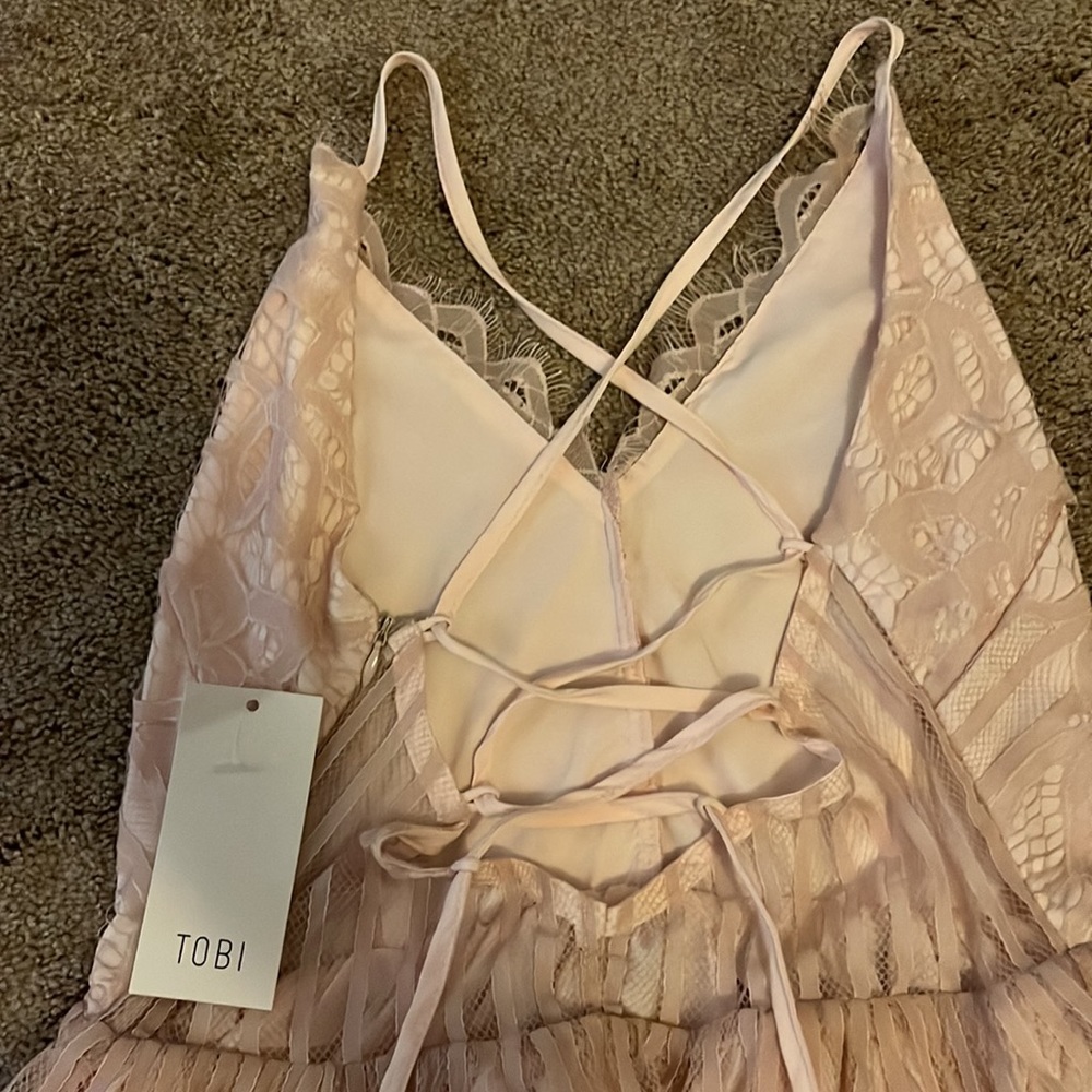Dress - Picture 3 of 4